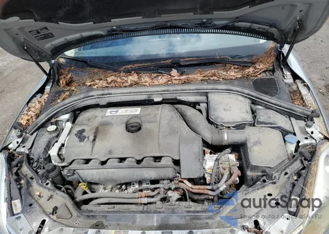 2013 Volvo Xc60 T6 z USA, uszkodzony, nr VIN YV4902DZ3D2377926